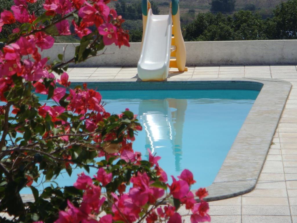 Monte Dos Arneiros Hotell Lavre Exteriör bild