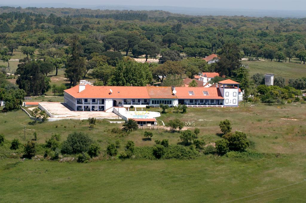 Monte Dos Arneiros Hotell Lavre Exteriör bild
