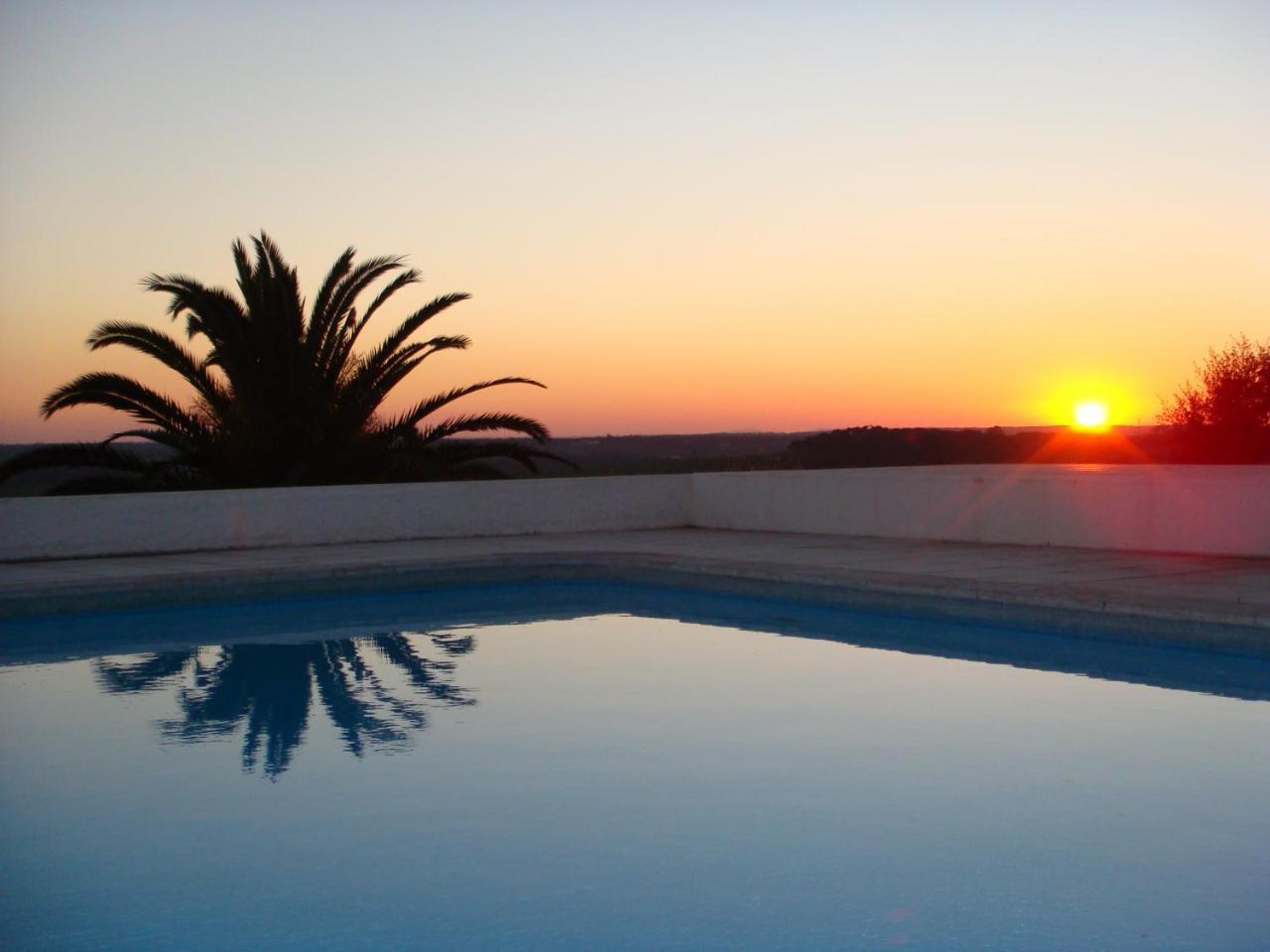 Monte Dos Arneiros Hotell Lavre Exteriör bild