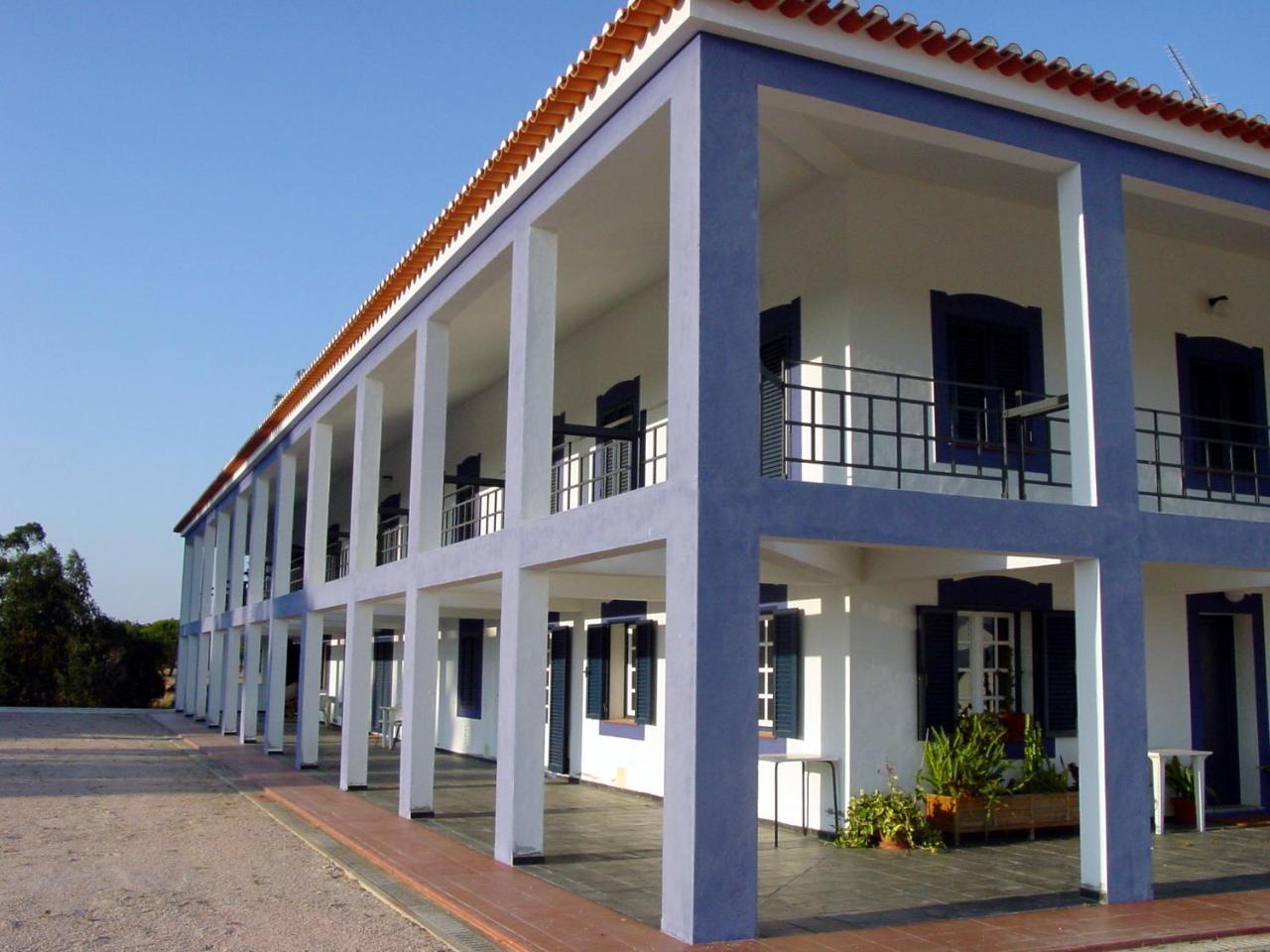 Monte Dos Arneiros Hotell Lavre Exteriör bild