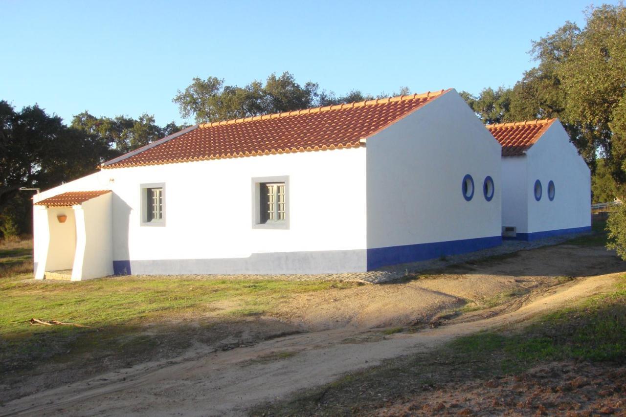 Monte Dos Arneiros Hotell Lavre Exteriör bild
